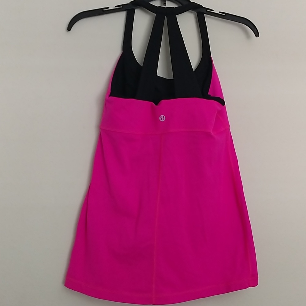 Reduced Lululemon tankbuilt in bra sz Med - Picture 2 of 4